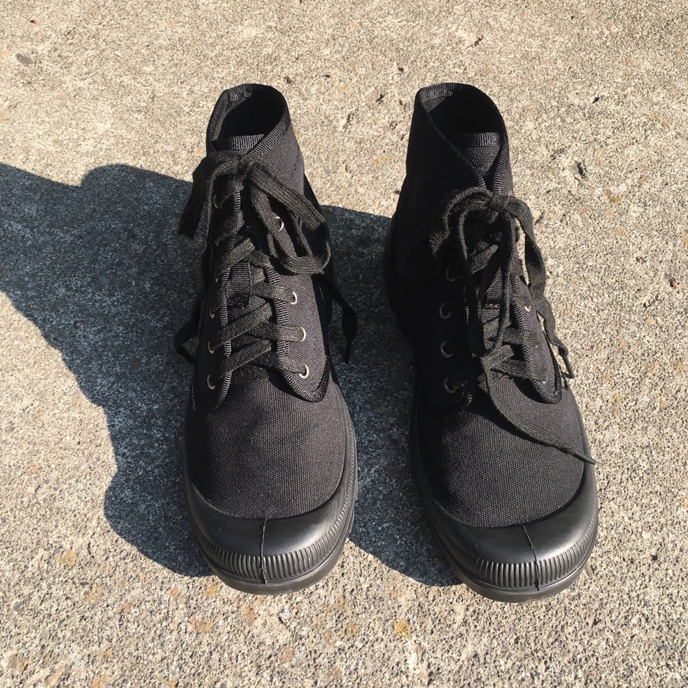 Men's Black High-Top Canvas Sneakers